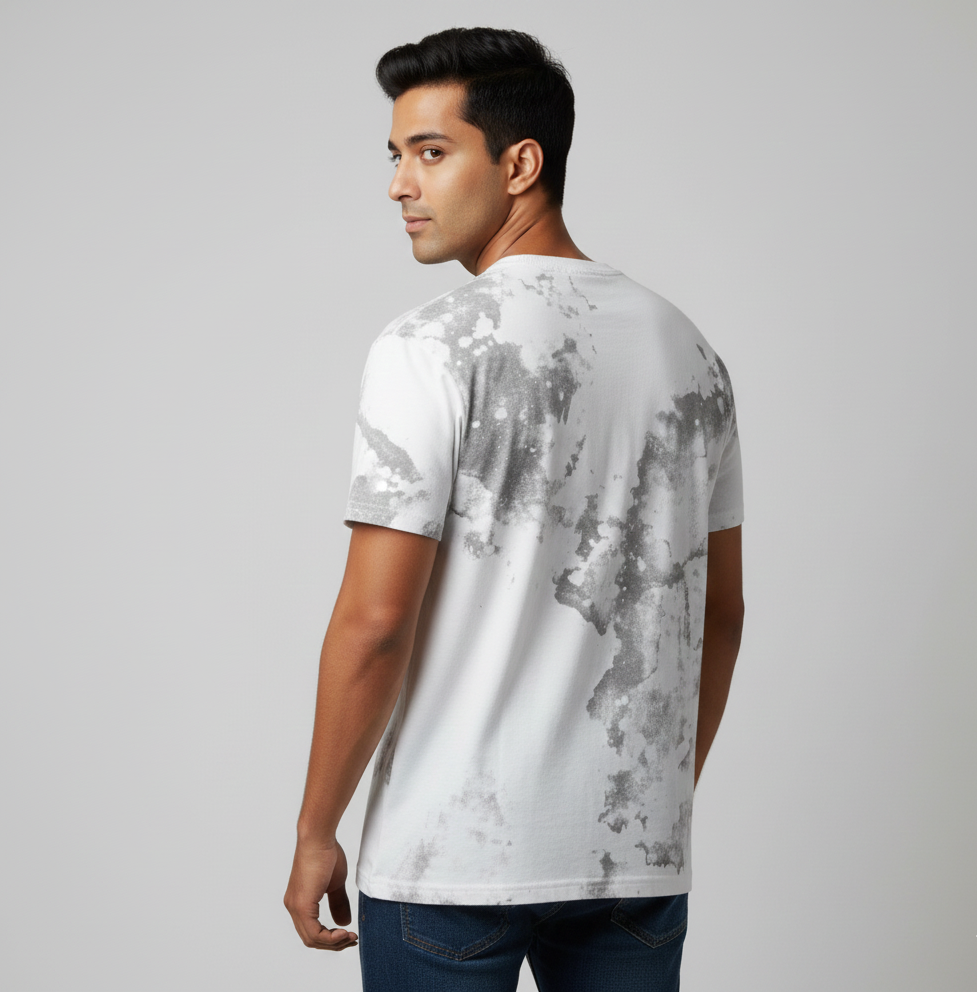 Stylish Splatter Graphic T-Shirt for Men